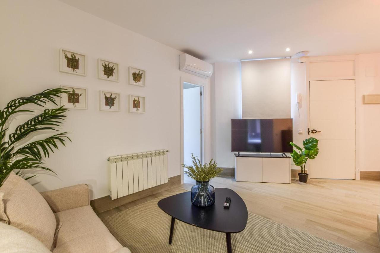 Embajadores Viii Appartement